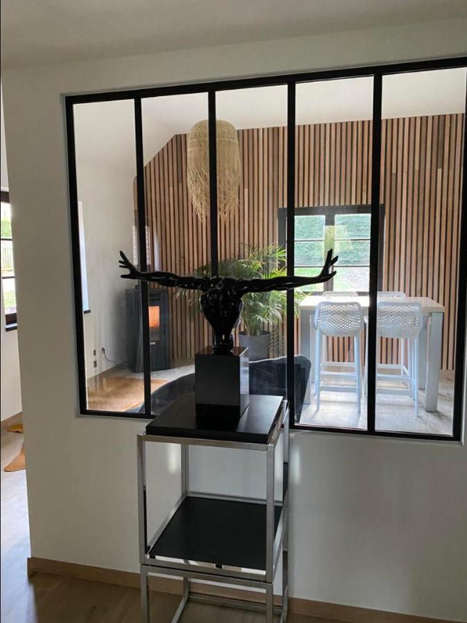 Le Logis Des Chenes, Superbe Bungalow Dans Quartier Residentiel Proche De Namur Wépion Kültér fotó