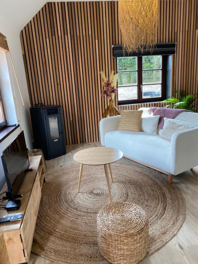 Le Logis Des Chenes, Superbe Bungalow Dans Quartier Residentiel Proche De Namur Wépion Kültér fotó
